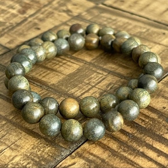 2pc 8mm Green Sandalwood Stretch Bead Bracelet - Picture 4 of 4